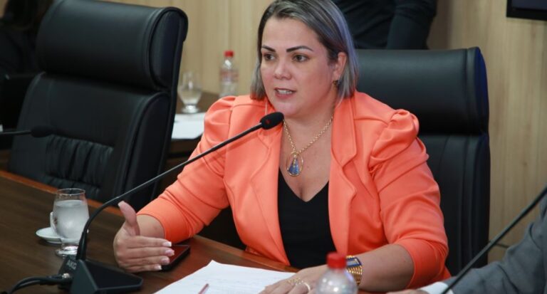 Cláudia de Jesus sugere alteração na cobrança de emolumentos sobre inventários e partilhas