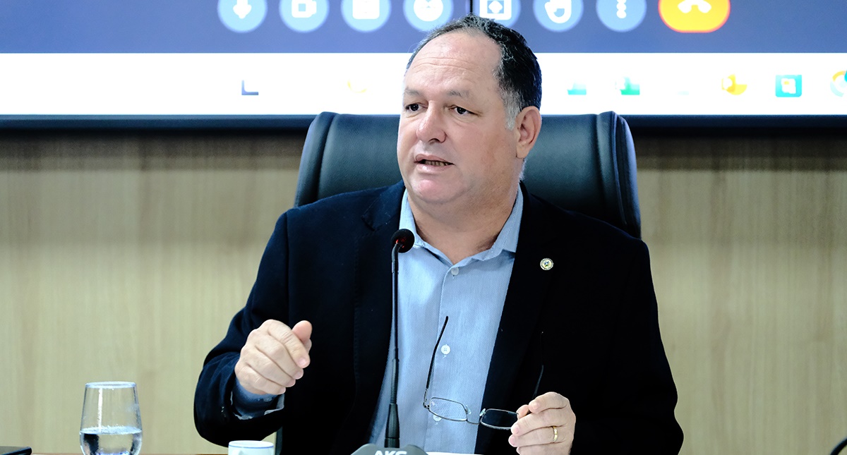 Deputado Pedro Fernandes destina R$ 100 mil para aquisição de tubos PEAD em Vale do Paraíso