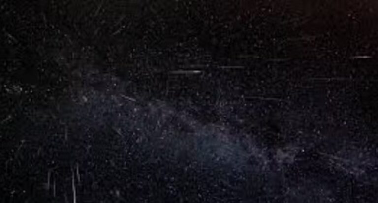 Pico de duas chuvas de meteoros deve ocorrer até dia 31; espetáculo no céu - News Rondônia