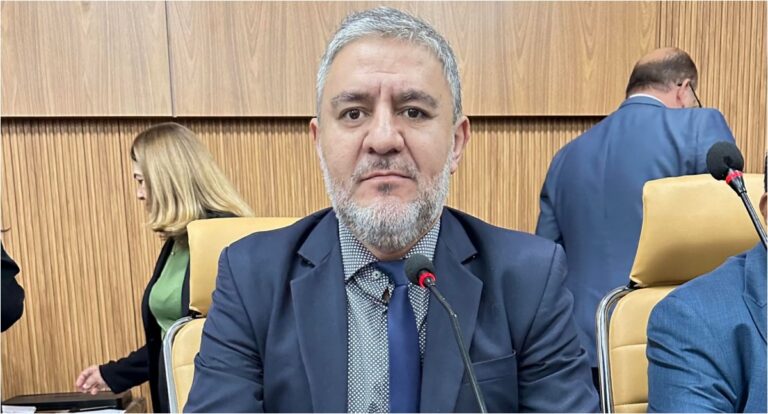 Vereador Everaldo Fogaça vota pela aprovação do fundo municipal de mediação e regularização fundiária de Porto Velho