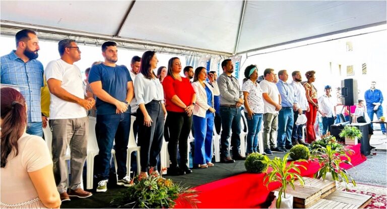 Cláudia de Jesus participa da retomada das obras do Morar Melhor 2 em Ji-Paraná