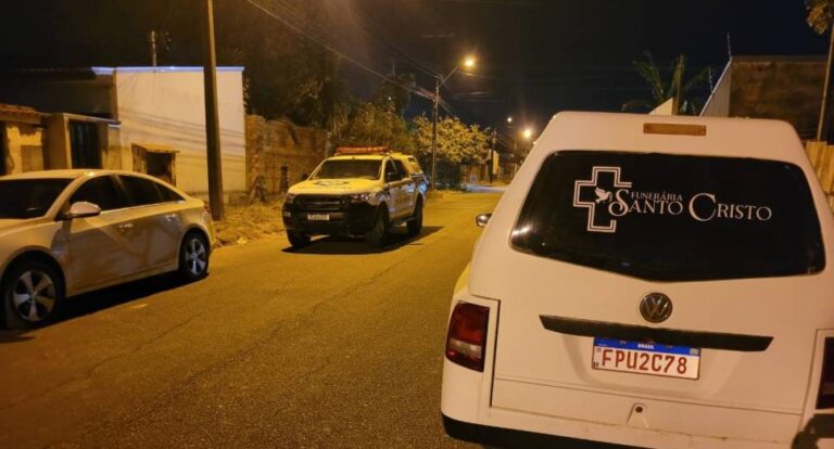 Homem é assassinado com facadas no pescoço, em Vilhena