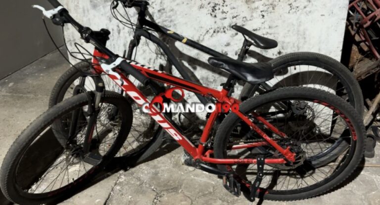 Bandidos encapuzados invadem guarita, quebram tudo e roubam celular do porteiro em condomínio