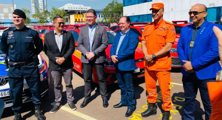 Deputado Pedro Fernandes participa de solenidade de entrega de viaturas para segurança pública em Rondônia