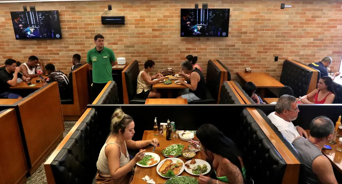 Dia dos Pais deve elevar em 20% faturamento de bares e restaurantes