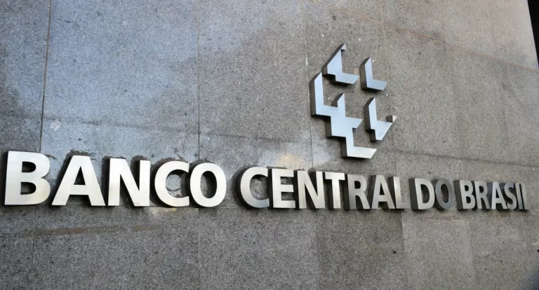 Mercado aumenta previsão da inflação de 4,1% para 4,12% em 2024