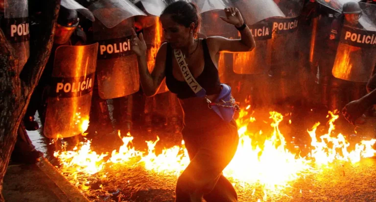 Venezuela: Corina e Edmundo são investigados por suposta conspiração