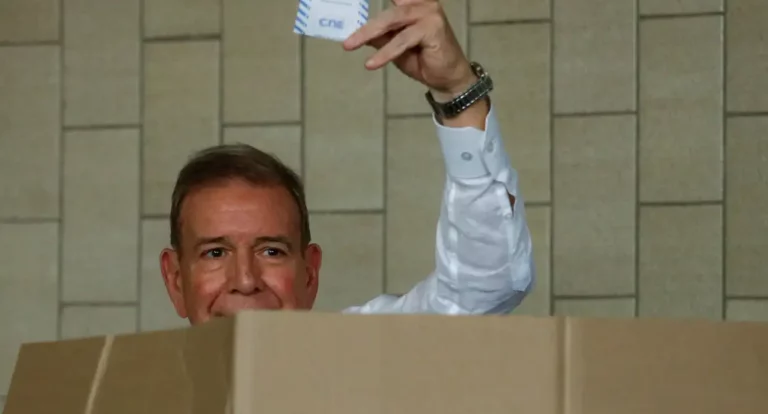 Convocado, opositor de Maduro anuncia que não vai à Justiça