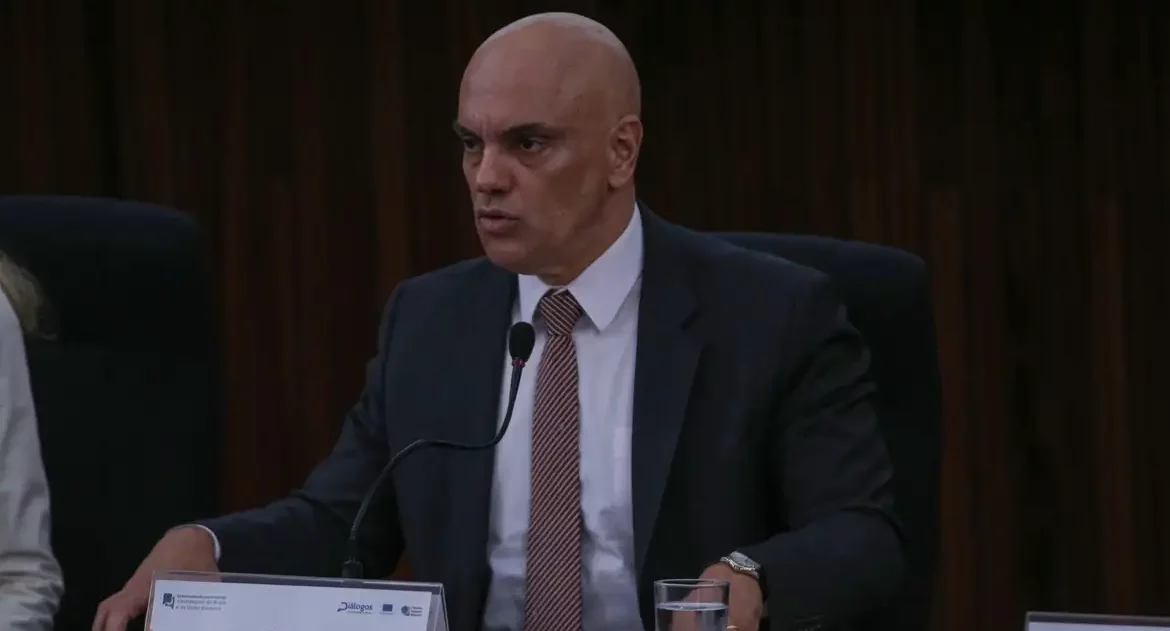 Moraes revoga prisão preventiva de Silvinei Vasques, ex-diretor da PRF