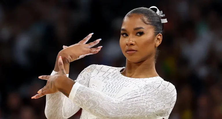 Ginasta dos EUA Jordan Chiles não desiste da medalha de bronze no solo
