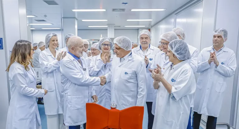 Brasil inaugura fábrica de medicamentos para diabetes e obesidade