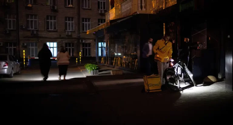 Quinze regiões ucranianas são atingidas por ataque massivo russo