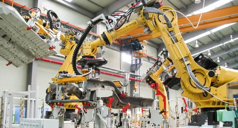 Receita do setor de máquinas e equipamentos cai 2,2% em julho