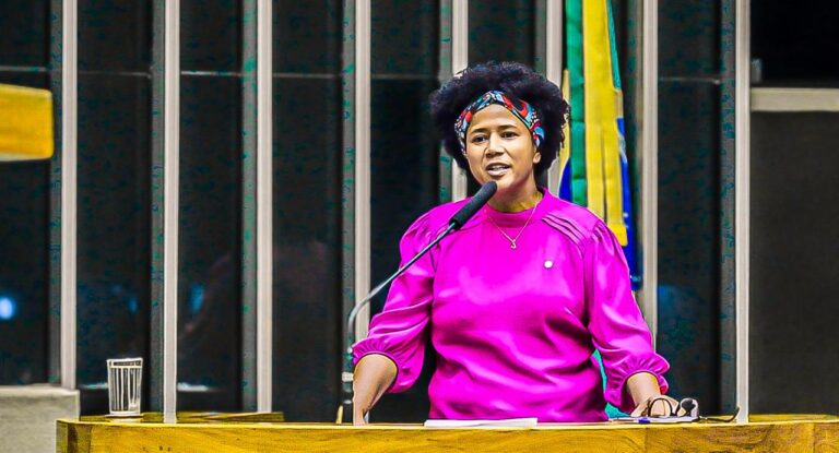 deputada Sílvia Cristina garantiu R$ 25,8 milhões para custeio do Hospital do Amor