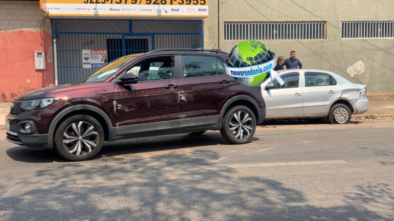 Carro tomba em acidente na Avenida Pinheiro Machado - News Rondônia