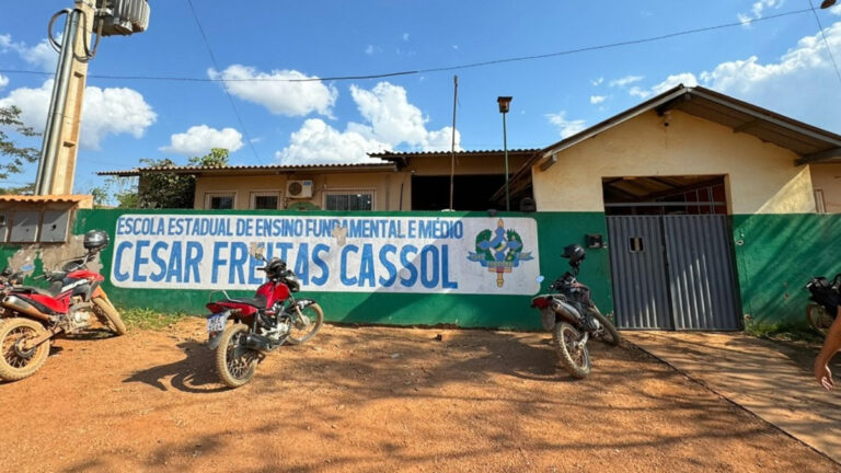 Dra. Taíssa solicita contratação de professores para escola César Freitas Cassol, em União Bandeirantes - News Rondônia
