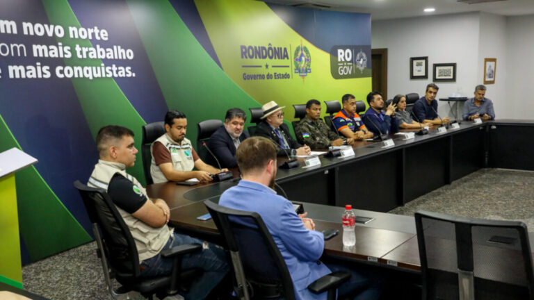 Governo de RO e Censipam apresentam diagnóstico da fumaça e plano de ação para combate à queimadas