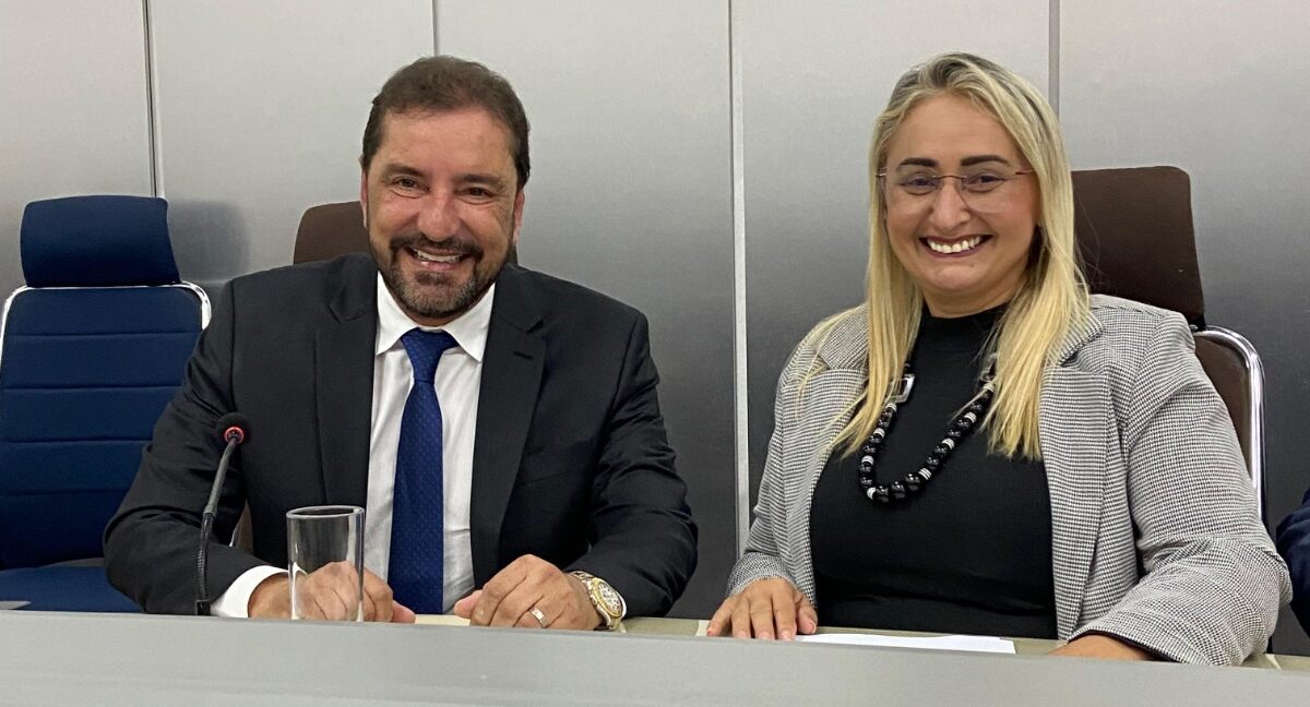 Parceria entre Prefeitura e Câmara reflete na alta aprovação de Hildon Chaves, destaca Vereadora Márcia Socorristas Animais
