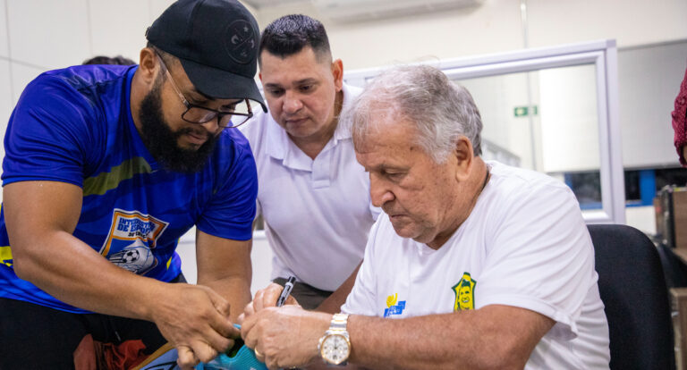 Abertura da 2ª edição da Copa Zico contou com a presença do ex-jogador, em Porto Velho - News Rondônia