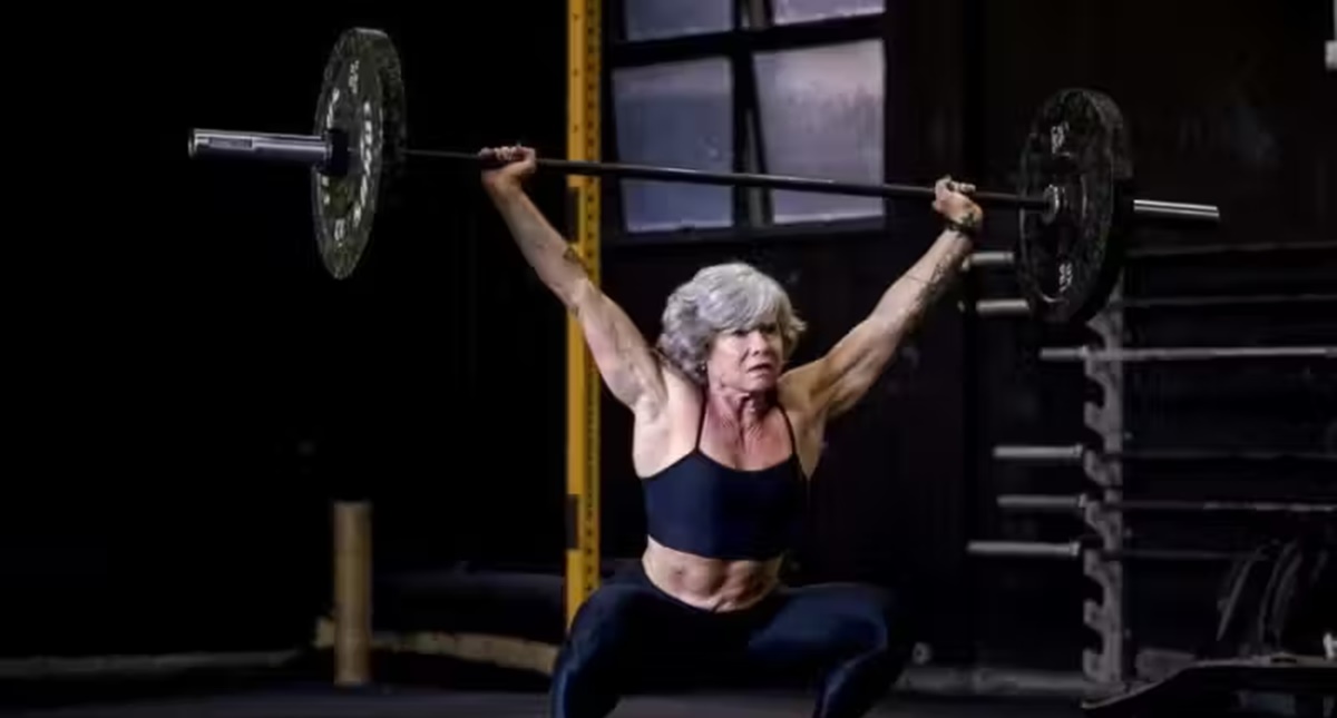 Brasileira de 62 anos está na final internacional de crossfit nos EUA; olha ela!