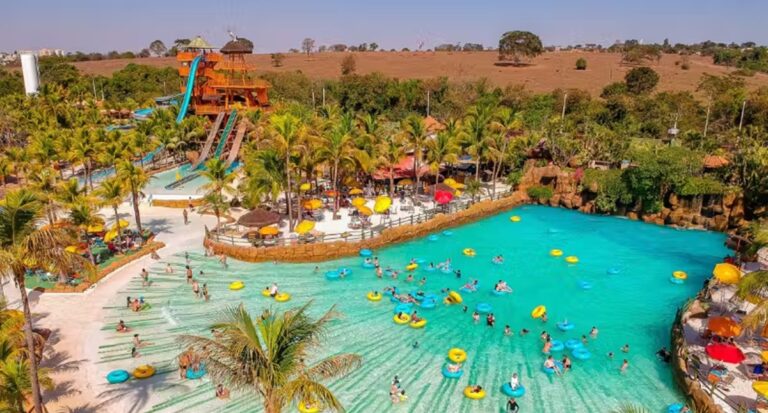 Dois dos 10 parques aquáticos mais visitados do mundo ficam no Brasil