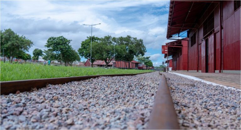 Rota Ferroviária é uma das opções de visitação turística em destaque no site "O Melhor de PVH"