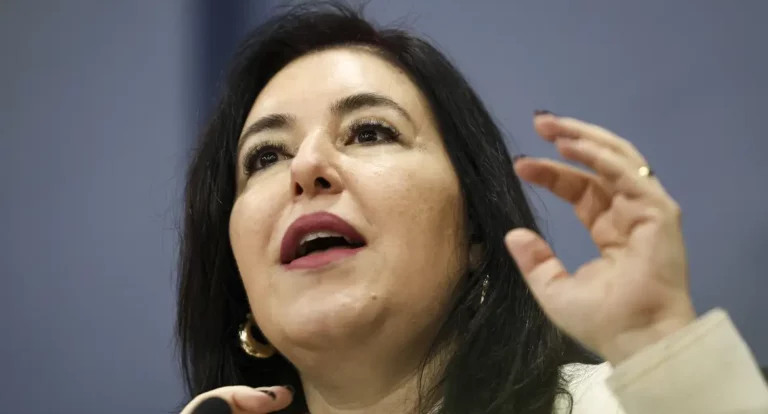 Tebet defende modernizar políticas públicas para alcançar déficit zero