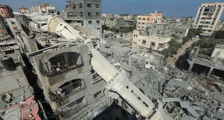 Gaza: bombardeio israelense a escola da UNRWA deixa 14 mortos