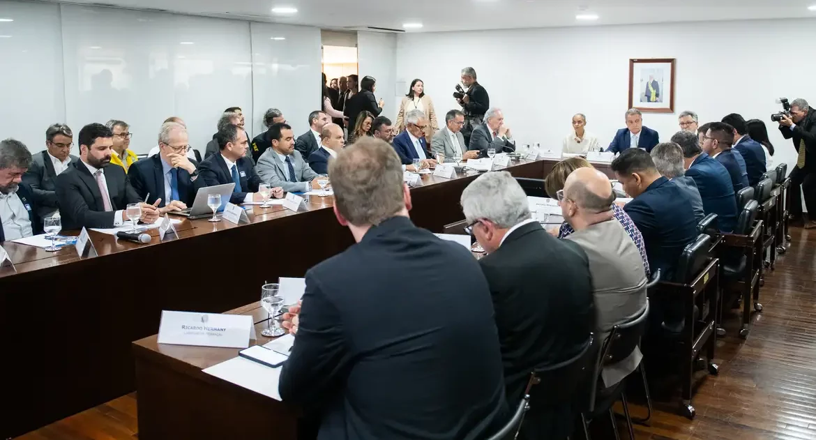 Governo destinará mais recursos contra queimadas, diz Casa Civil