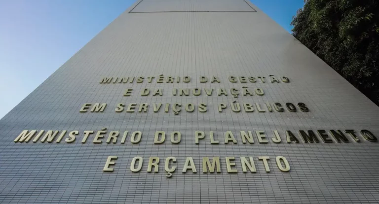 Planejamento descarta mudança na meta de déficit zero para 2024