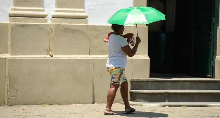 Onda de calor atinge grande parte do país nesta terça-feira