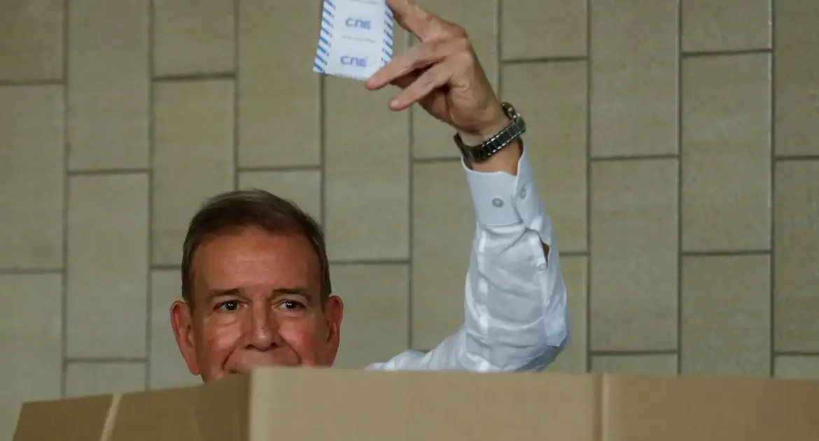 Ministério Público da Venezuela pede prisão de líder da oposição