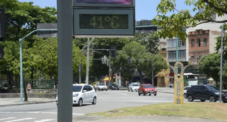 Inmet alerta laranja para onda de calor em 10 estados e no DF