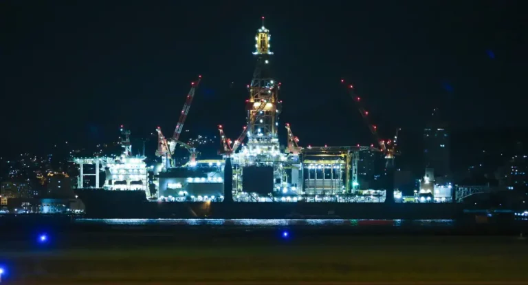 ANP prevê investimento de R$ 10 bi na exploração de gás e petróleo