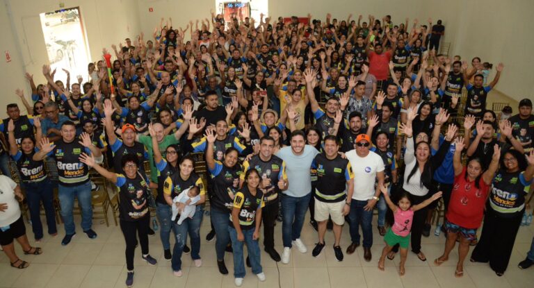 Dr. Breno Mendes faz reunião com equipe para acertar detalhes da campanha