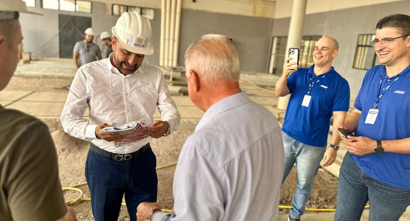 Prefeito Hildon Chaves visita canteiro de obras da nova rodoviária de Porto Velho para acompanhar os avanços