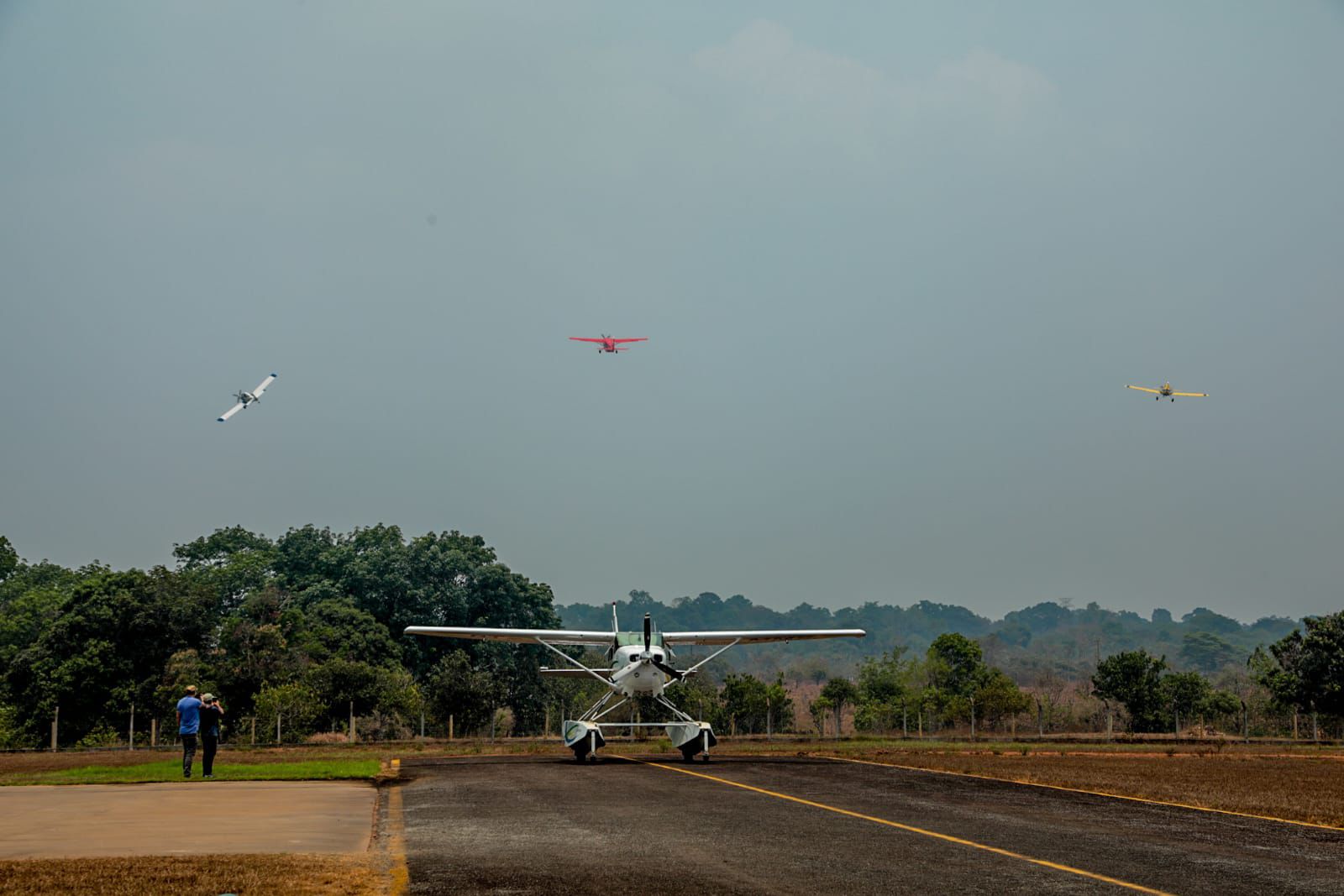 Governador Marcos Rocha reforça combate aos incêndios florestais em Rondônia com contratação de aviões - News Rondônia