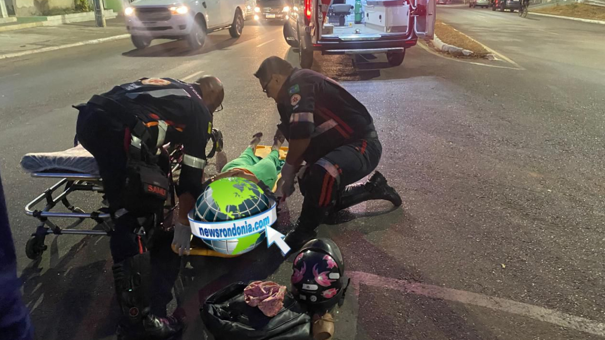 Motorista muda de faixa e derruba motociclista na Rio Madeira - News Rondônia