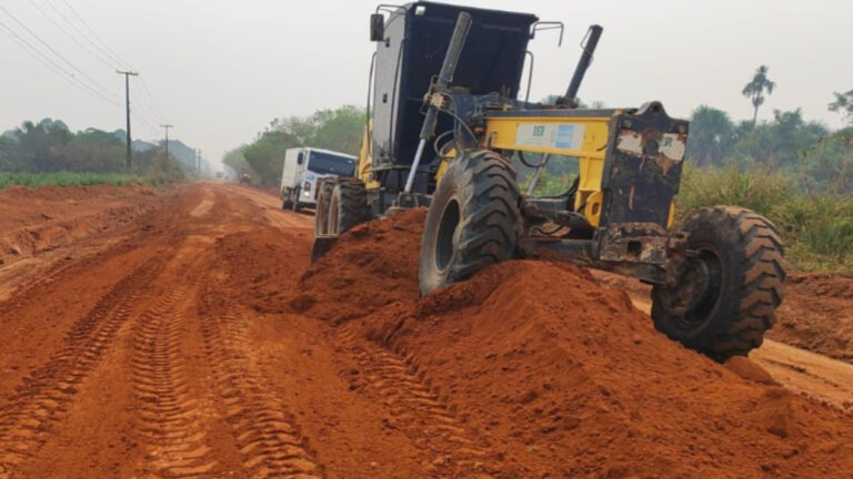 DER atende pedido do deputado Alex Redano e inicia obras na RO-458 - News Rondônia