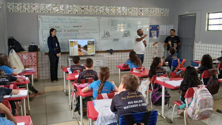 Tratamento de água é tema de projeto desenvolvido por estudantes em Machadinho d’Oeste