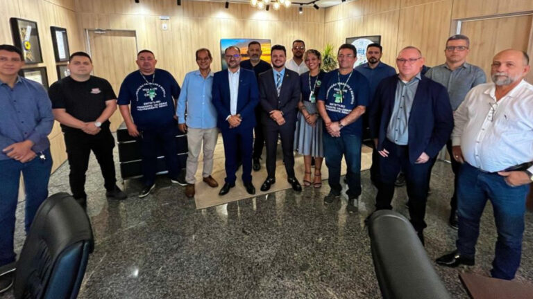 Marcelo Cruz e sindicatos buscam soluções para vigilância nas escolas em Rondônia - News Rondônia