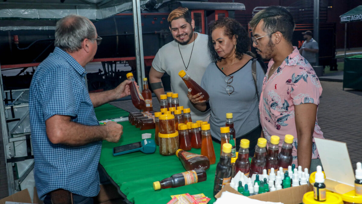 Feira da Agricultura Familiar no Complexo da Estrada de Ferro Madeira-Mamoré continua nesta sexta-feira, 27 - News Rondônia