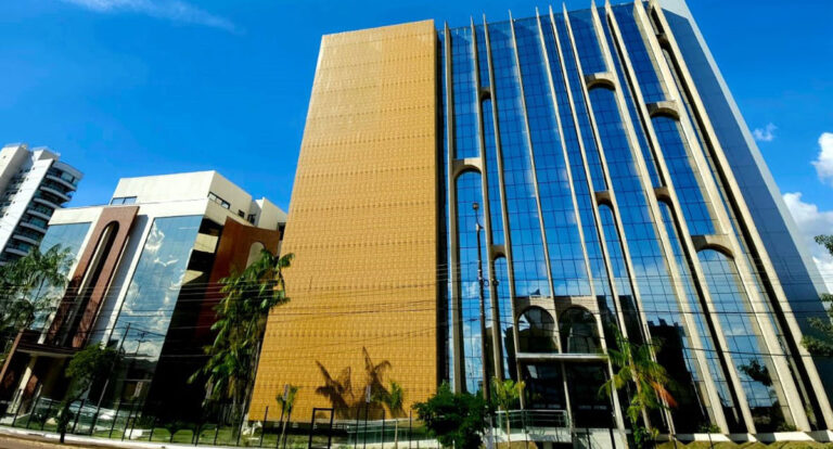Mais de 50 candidatos a prefeito em Rondônia ainda não firmaram compromisso com a educação - News Rondônia