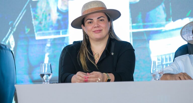 Cláudia de Jesus repassa emenda parlamentar para Alvorada do Oeste - News Rondônia