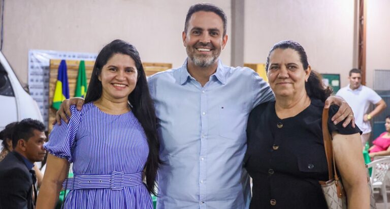 Em visita à igreja evangélica, Léo comenta sobre projetos de agricultura sustentável - News Rondônia