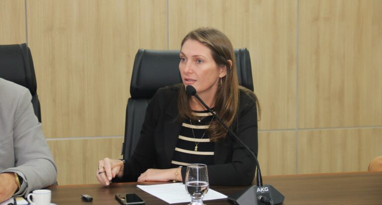 Deputada Lebrinha impulsiona agricultura em Urupá com Investimento de R$ 144 mil - News Rondônia
