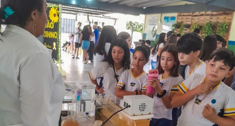 Conscientização sobre crise hídrica é tema de palestra para estudantes, em Ji-Paraná