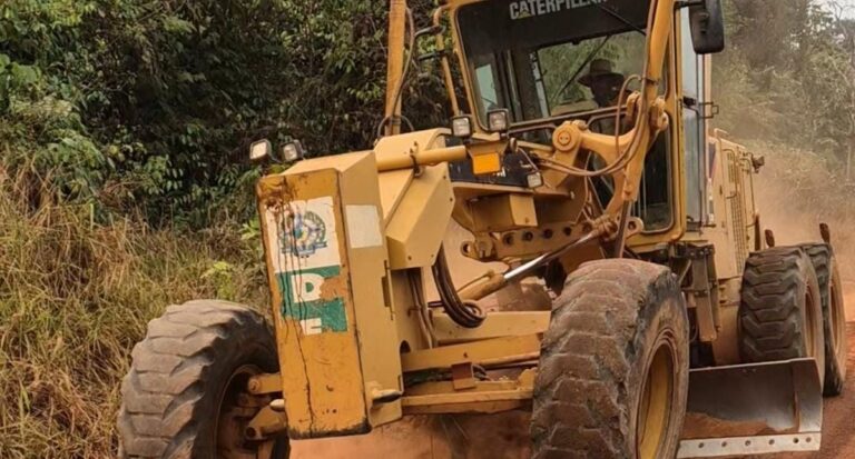 Iniciada pelo governo de RO a recuperação dos 28 Quilômetros da RO-484 em Santa Luzia d’Oeste