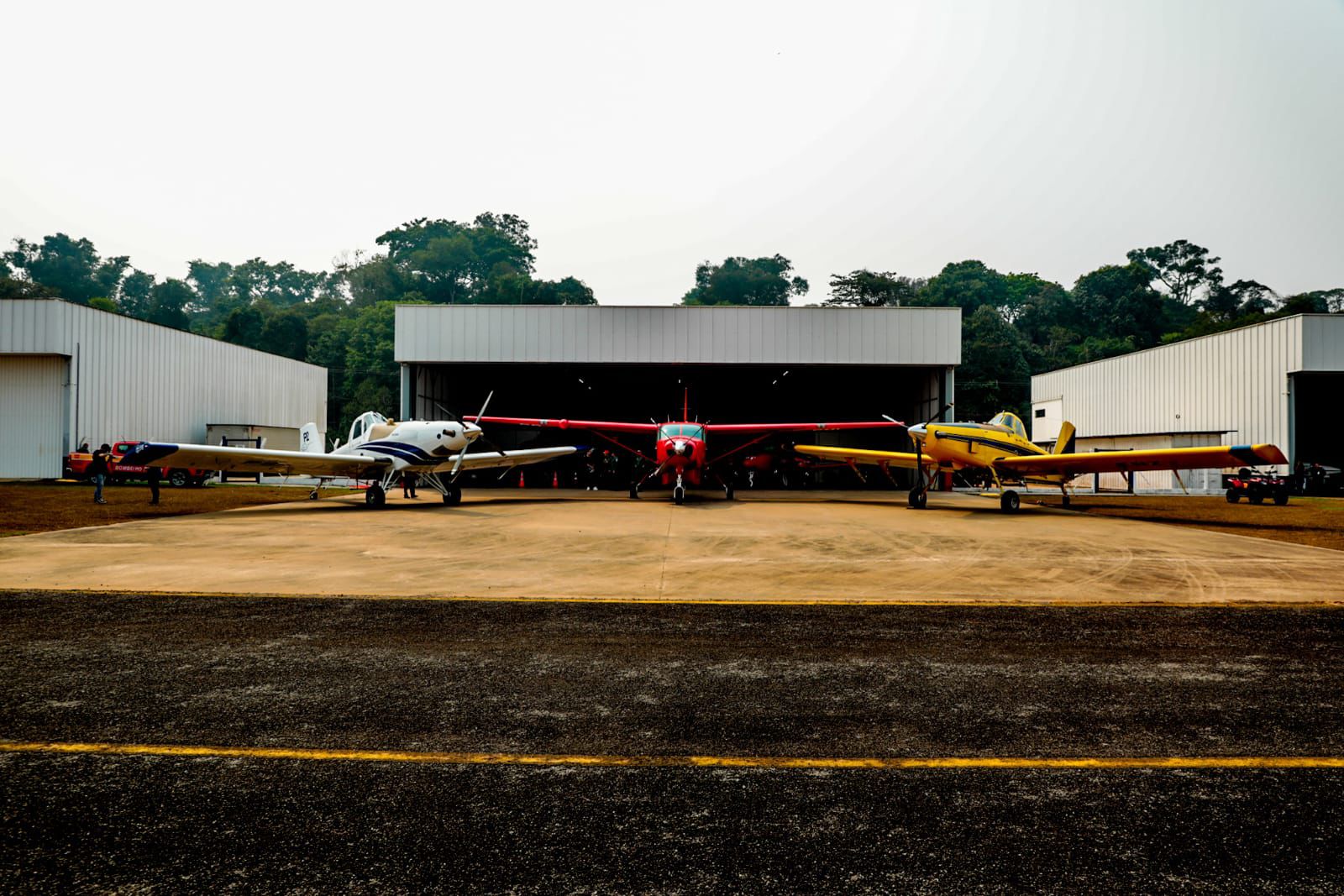 Governador Marcos Rocha reforça combate aos incêndios florestais em Rondônia com contratação de aviões - News Rondônia