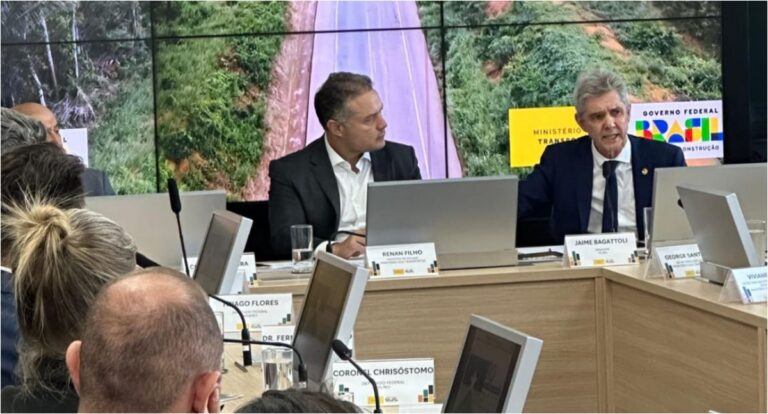 JAIME BAGATTOLI: Senador cobra revisão na pesagem dos caminhões de transportes e na fiscalização de órgãos rodoviários - News Rondônia